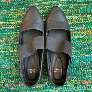 Eileen Fisher Pointed Toe Black Flats